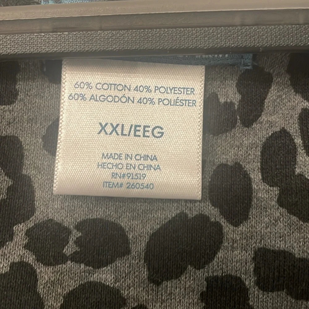 Tank - Picture 2 of 4